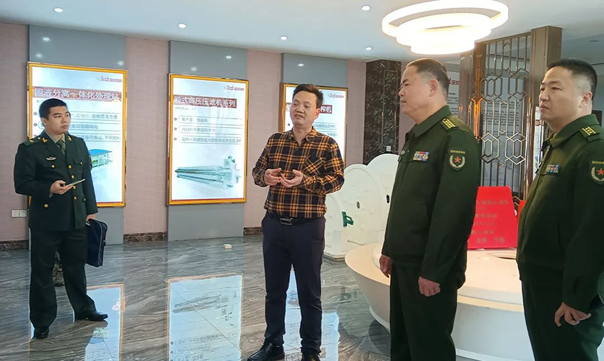 佛山軍分區政委、禪城區委常委領導一行蒞臨91香蕉视频污片調研指導工作